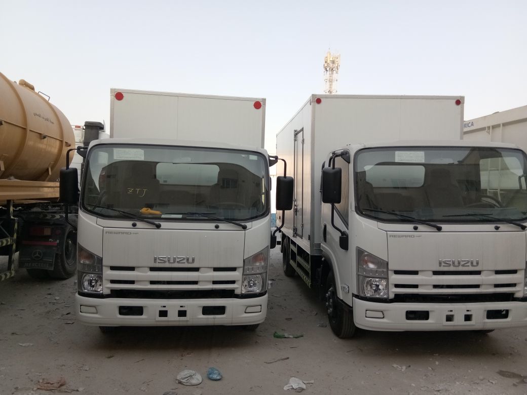 Tail Lift Reefer Truck