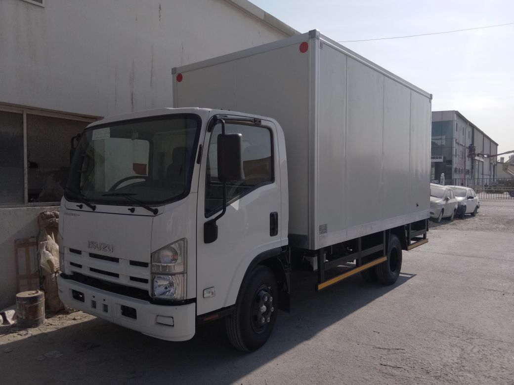 Tail Lift Reefer Truck