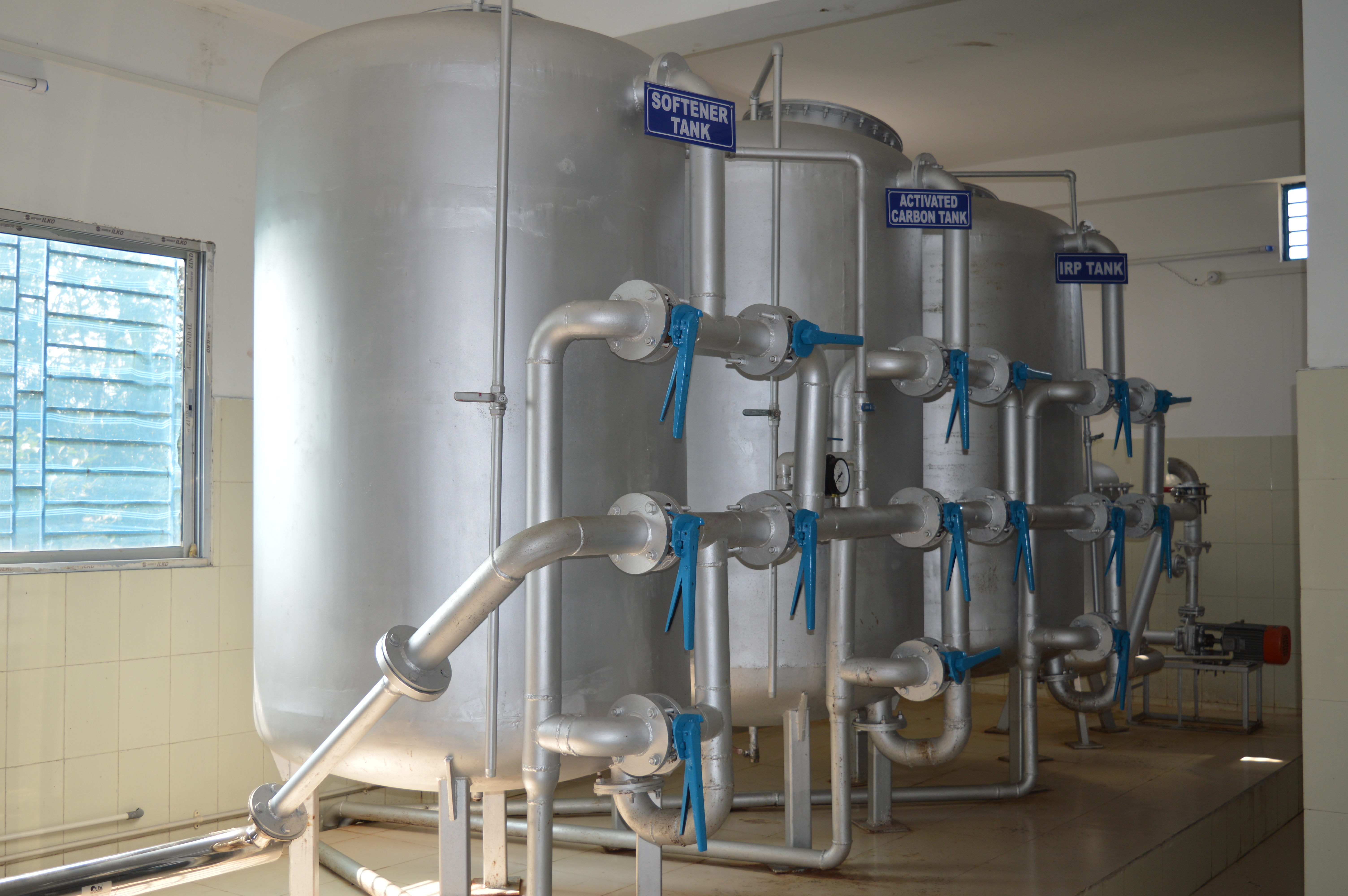 Reverse Osmosis Plant - Automatic Grade: Semi Automatic