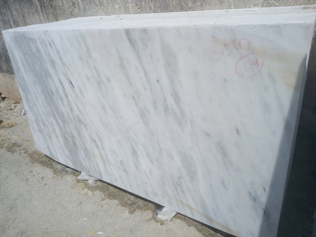 Morwad Marble - 45x27x60 Cm Slabs | Elegant White, Versatile For Interiors And Exteriors, Customizable Shapes And Borders