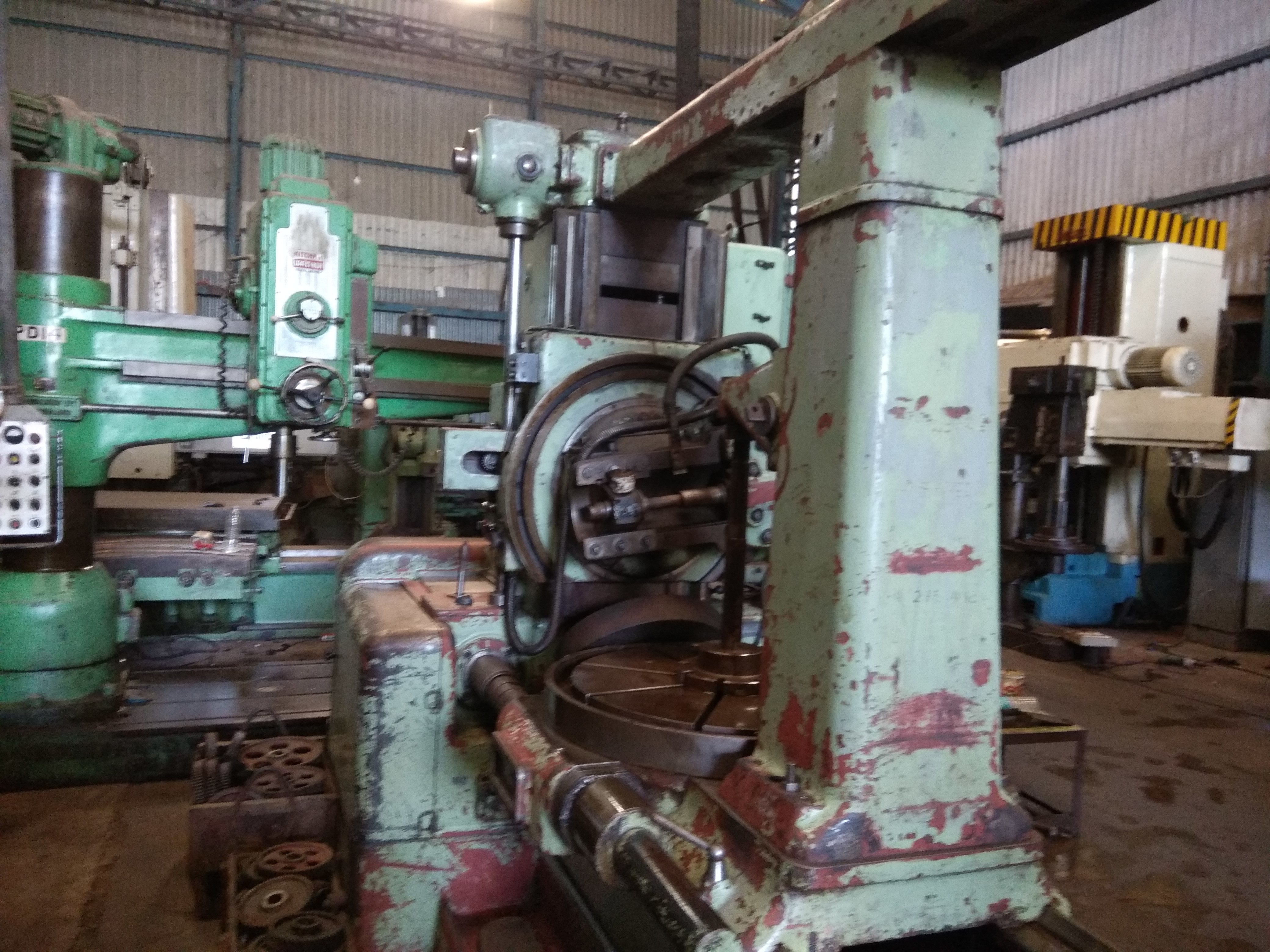 Gear Hobber Table Size: 1000 Mm