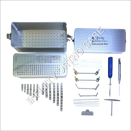 स्टील आर्थोपेडिक किट प्लेट्स और स्क्रू