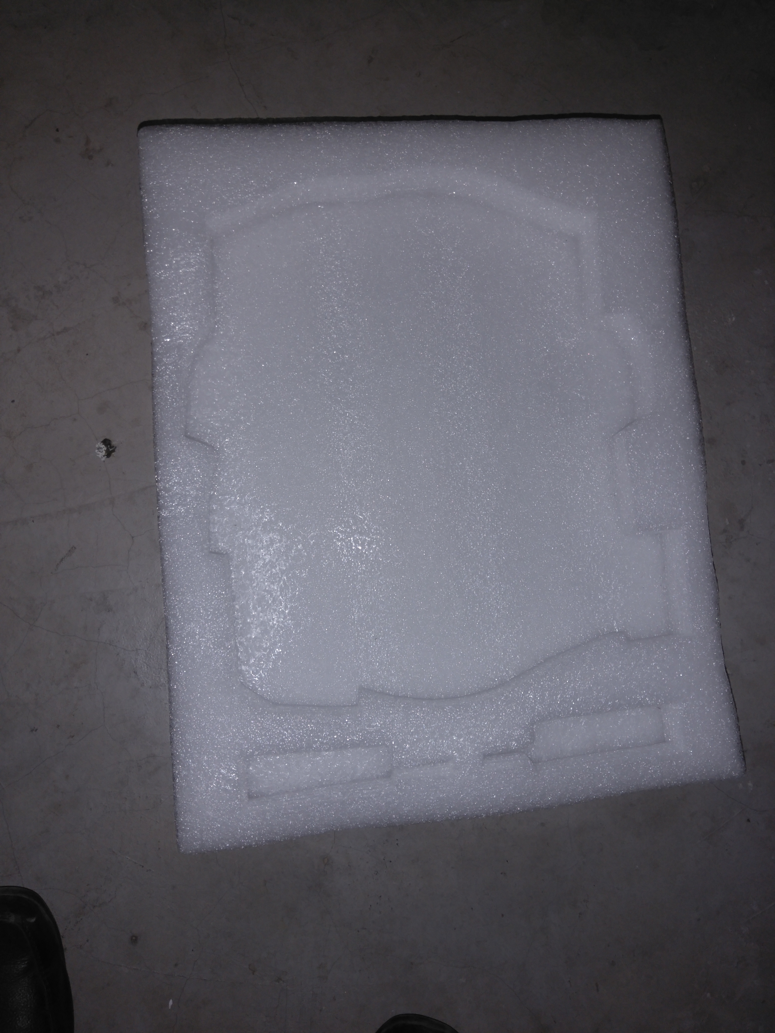 Epe Fitments - Foam Material, Customized Thickness For Cushion Packaging, Waterproof White Color, Self-adhesive Style