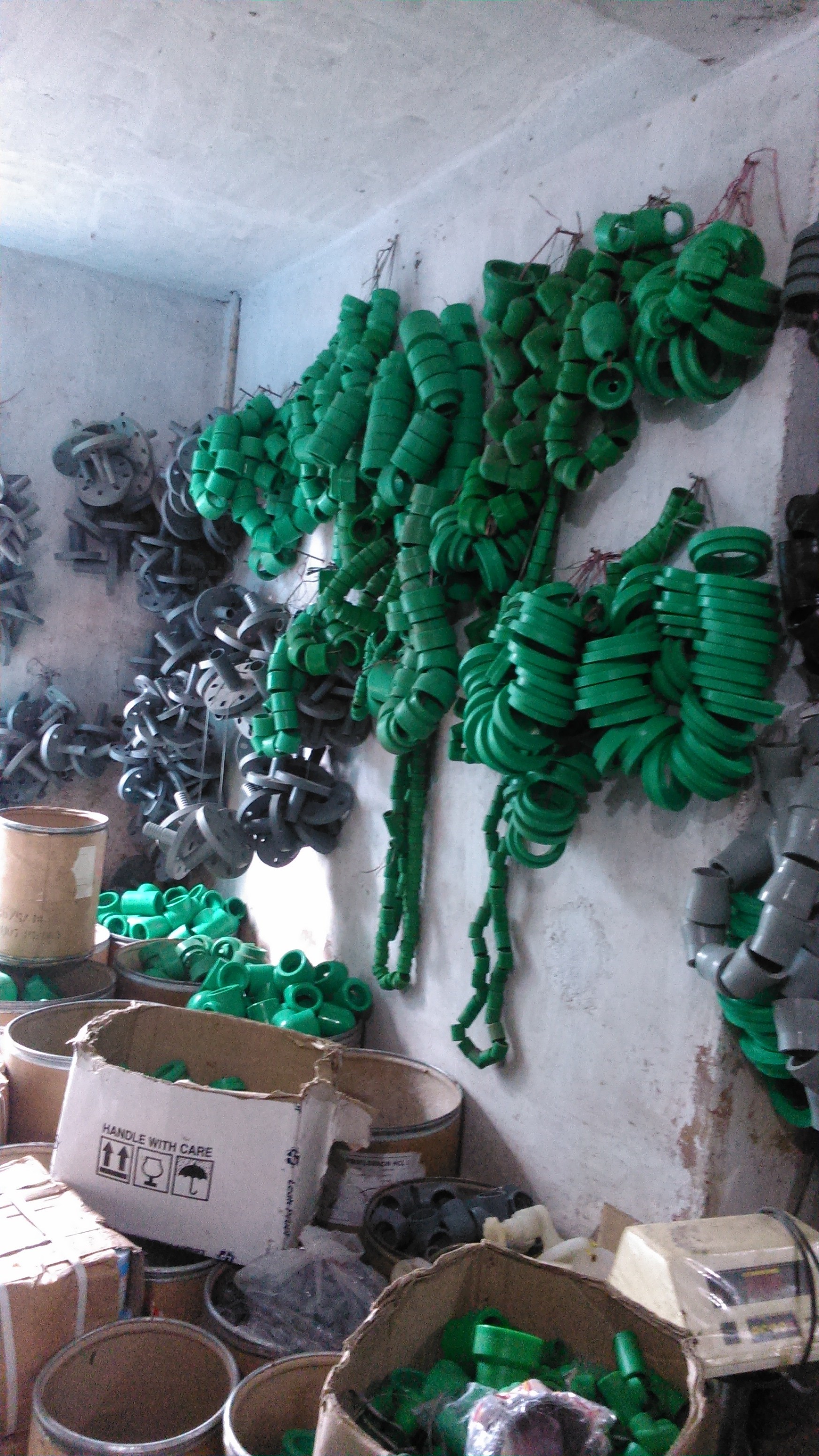 Hdpe/pp/pprc/upvc/pvdf Pipes & Fitting
