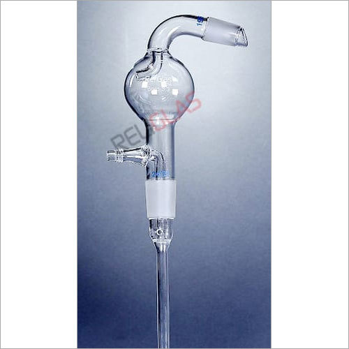 Glass 03.495 Steam Distillation Heads, Pear Shape, Sloping