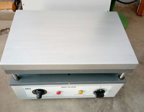 Laboratory Hot Plate - Heavy Cast Iron / Stainless Steel, 25x30 - 45x60 mm, Gray and White, 300°C Max Temp, 230V AC, 1000 rpm Speed, 3 Heat Control Switches