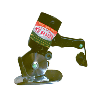 कपड़ा कपड़ा काटने की मशीन