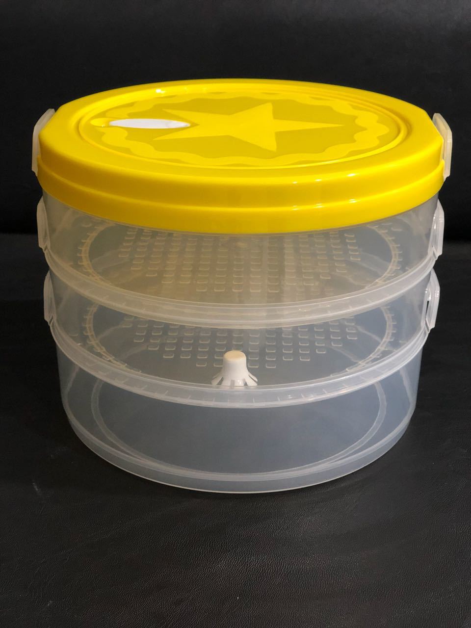 Sprout Maker - Polypropylene Plastic, 19.2 X 19.2 X 14.7cm, Transparent Body With Red Lid | Hygienic, Odorless, Multi-grain Sprouting System