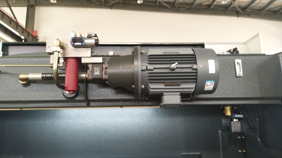 Lvdcnc Machines (Press Brakes And Shears)