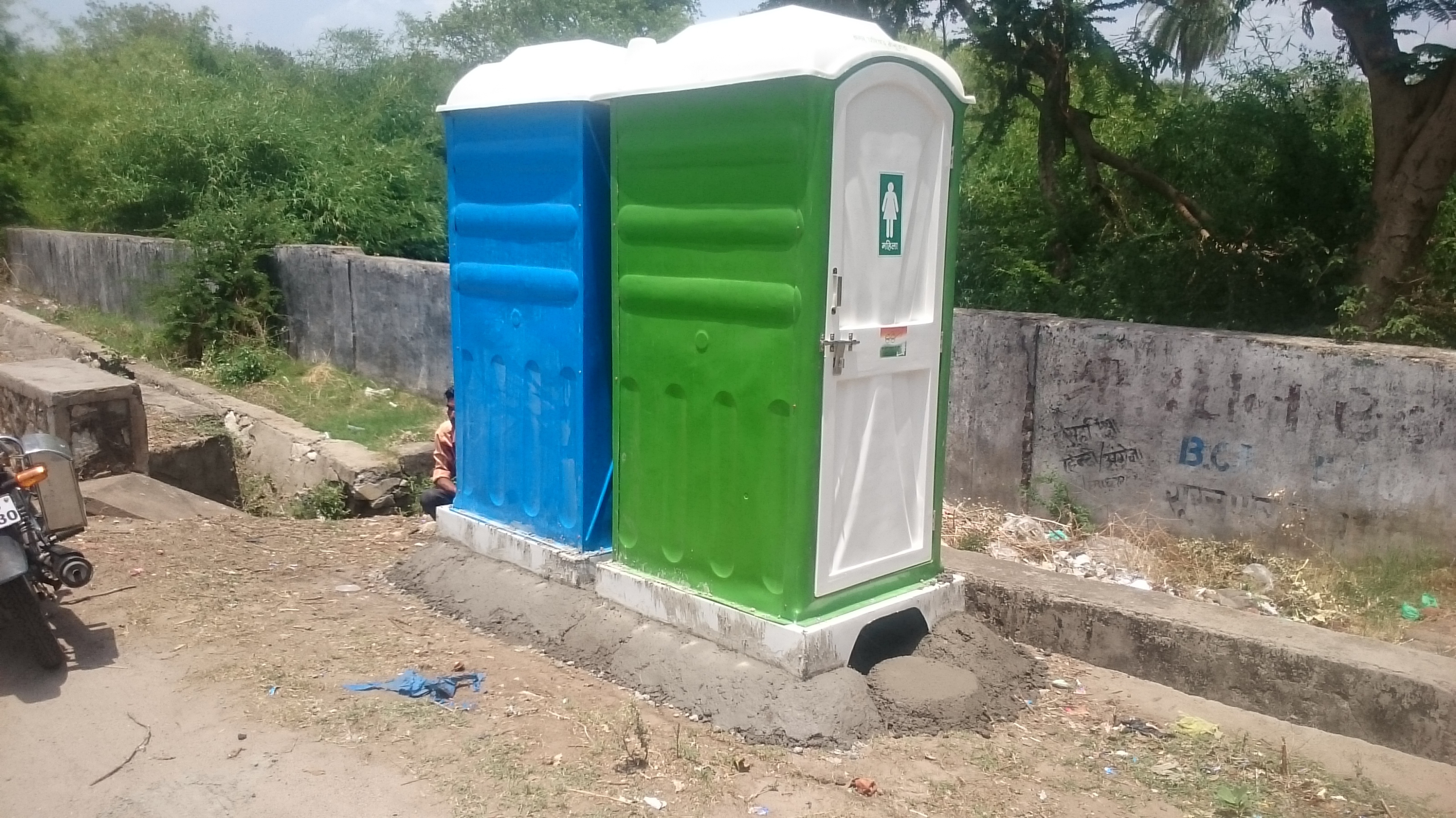 Frp Toilet / Urinal Cabin