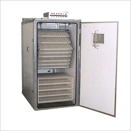 पोल्ट्री इंक्यूबेटर्स