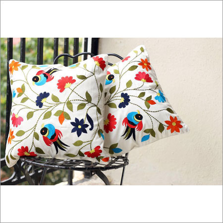 डिजाइनर कुशन कवर