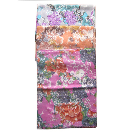 ऊन के प्रिंटेड शॉल्स