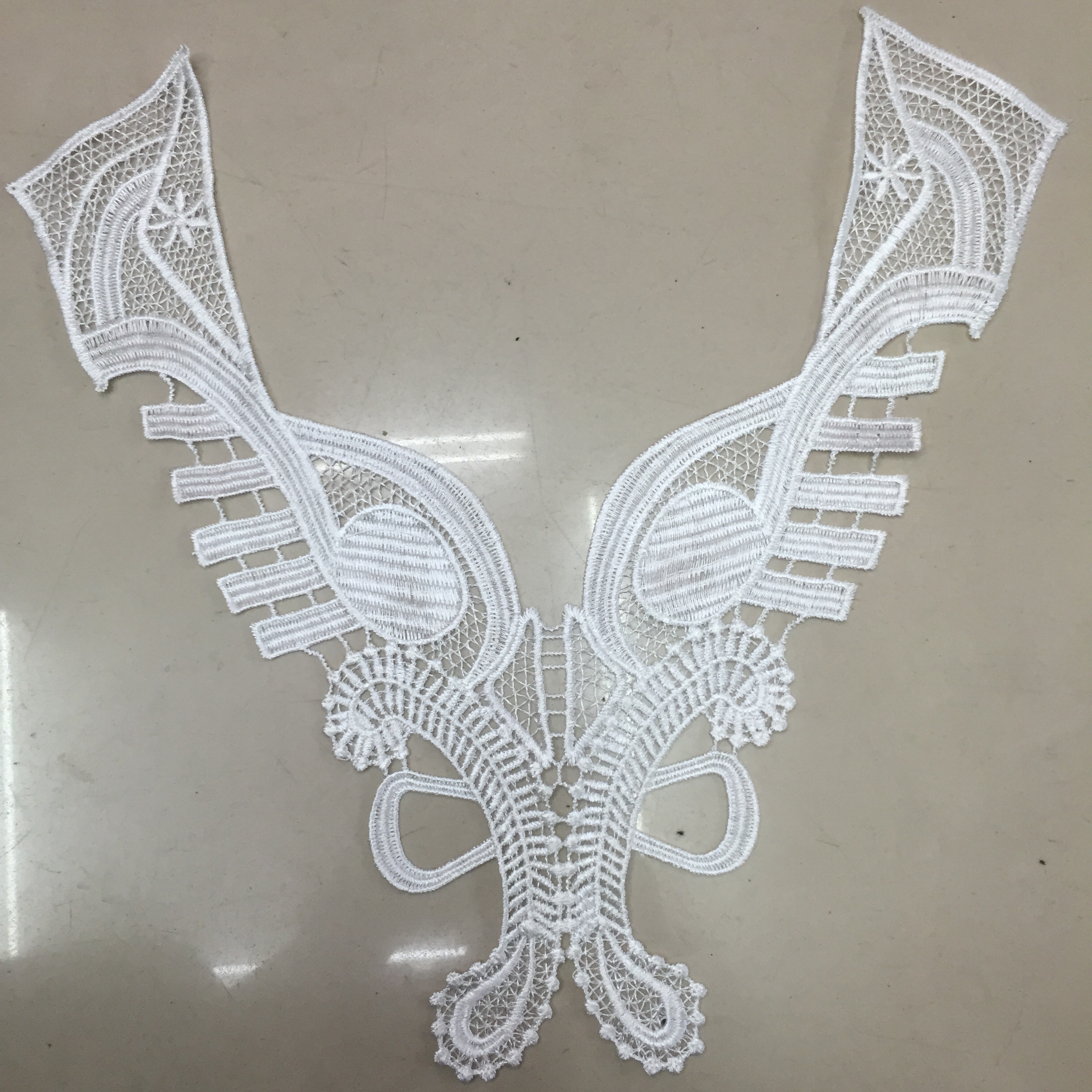 Ready For Dyeing Neck Lace