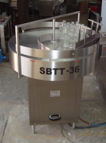 Turn Table - Stainless Steel, Adjustable Height 800-850 Mm, 925x925x1160 Mm Dimensions | Lower Energy Consumption, High Efficiency, Automatic Operation, 1 Year Warranty, Frequency Speed Control