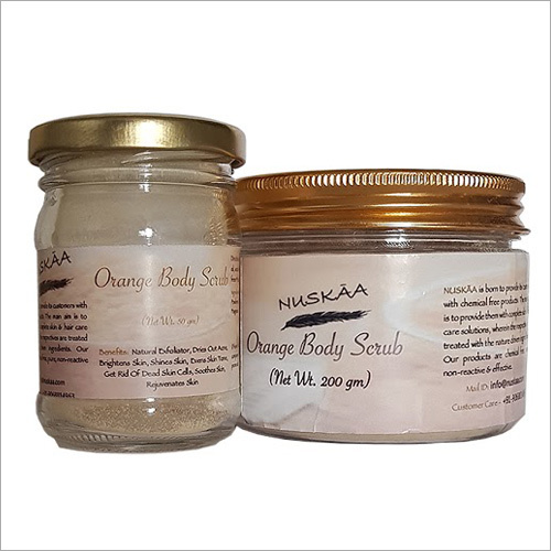 संतरी बॉडी स्क्रब