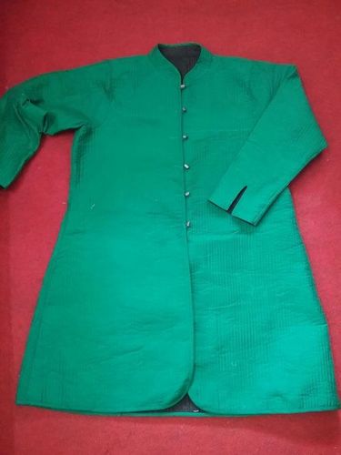 महिलाओं की साधारण जैकेट