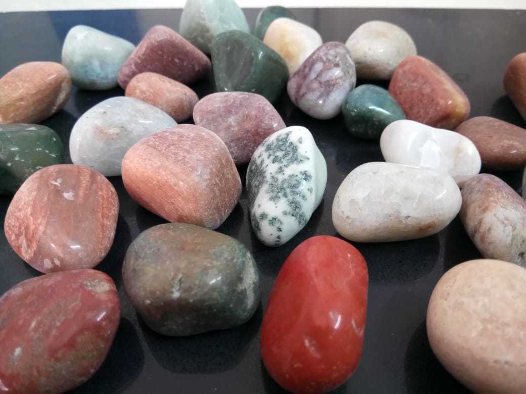 Multi Color Mix Agate Pebble Stone Polished Quality Bulk Supplier Solid Surface
