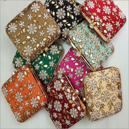Fancy Designer Box Clutches Size: 5-15 Inch