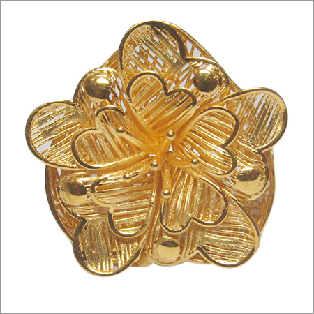 इटैलियन गोल्ड ओपन वर्क रिंग