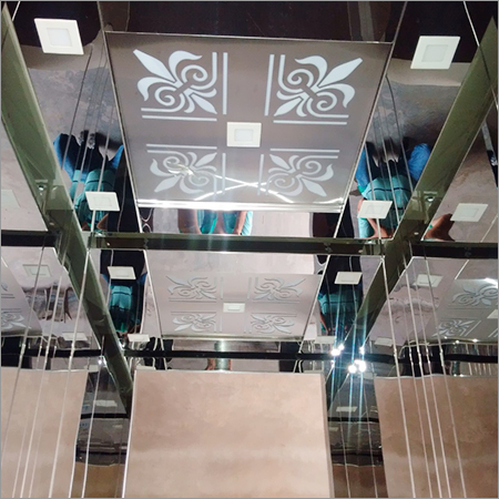 Passenger Escalator - Stainless Steel, 2000 x 1500 mm Car, Gearless Traction Mechanism, 1000 kg Capacity, 15m Max Height, 0.5 m/s Speed, 50 dB Noise Level