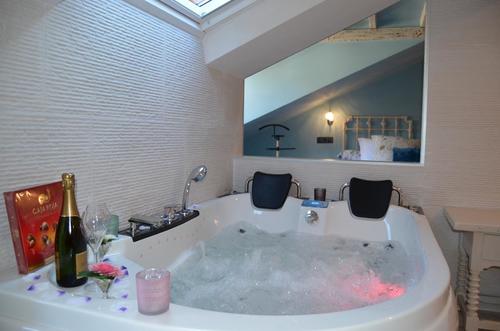 जकुज़ी सुइट्स