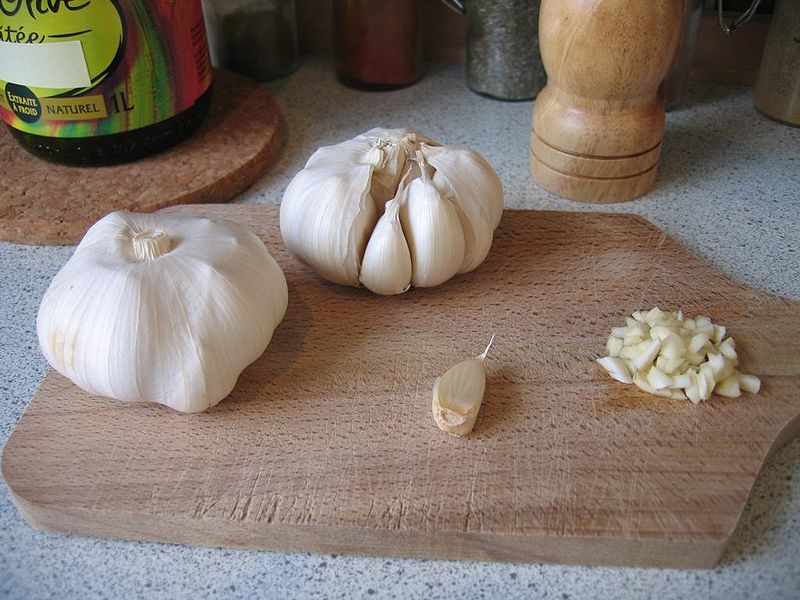 Round Fresh Garlic