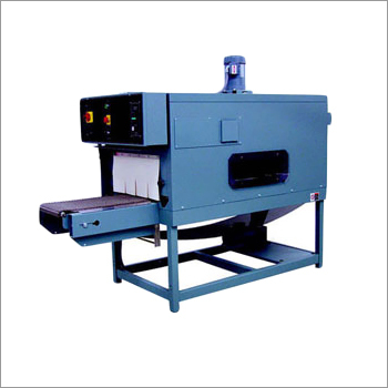 Shrink Wrap Chamber Machine एक ऐसी मशीन है जो उत्पादों को सिकुड़ने वाली पैकिंग में संकुचित करने के लिए उपयोग की जाती है। यह मशीन तेजी से और कुशलता से पैकेजिंग प्रक्रिया को पूरा करती है।
