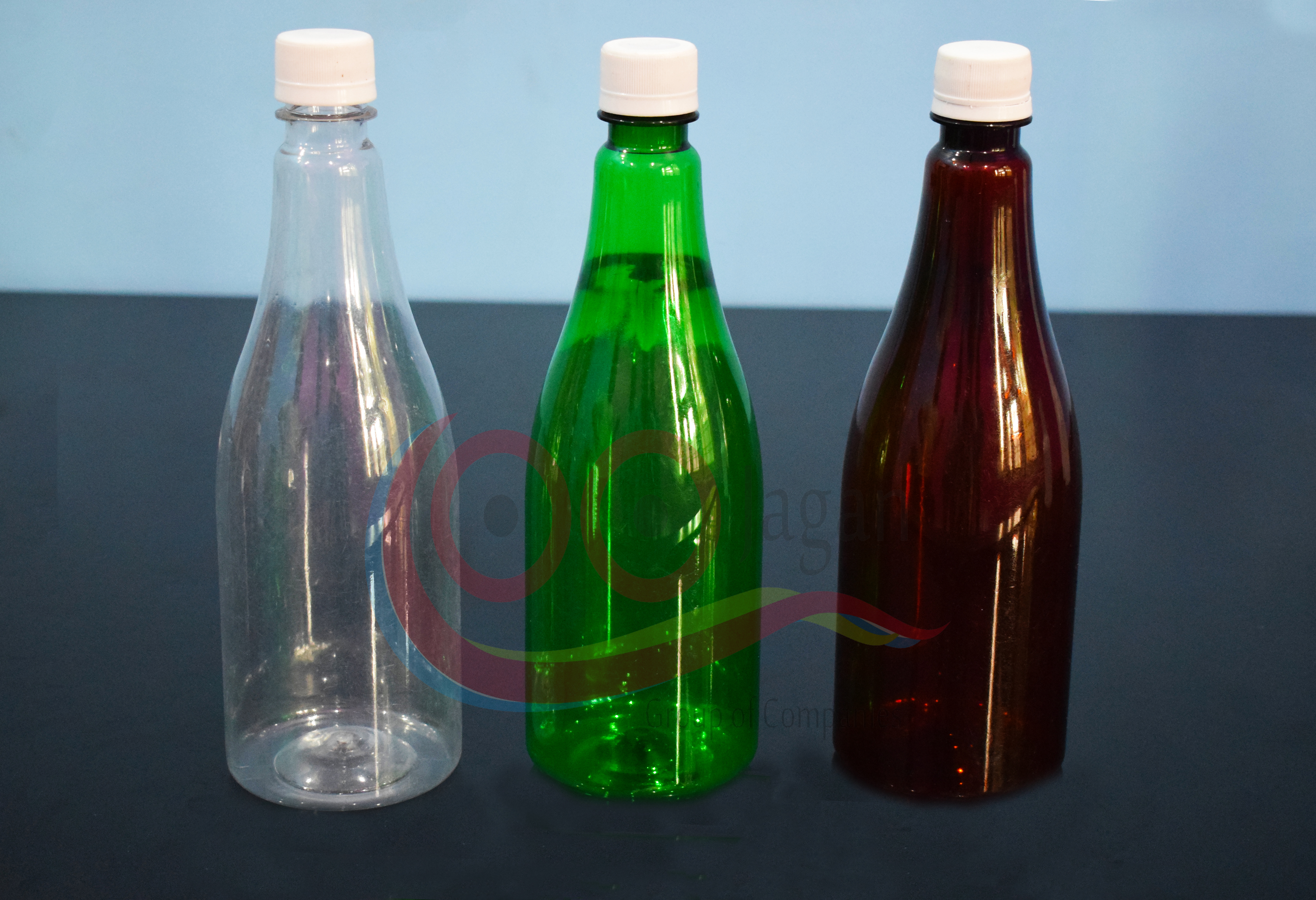 Juice Bottle - Plastic 500ml, 1000ml | Lightweight Design, Transparent Finish, Soft Hardness, Blow Molding Process, Versatile Storage Solution