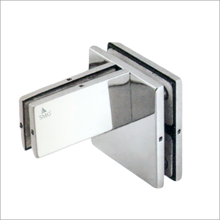 फिन के साथ सिल्वर क्वाड्रपल पैच