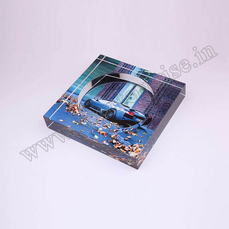 Crystal Ashtray - 100*100 Mm | Square Shape, Made Of High-quality Crystal, Pack Of 36 Pcs For Optimal Use And Elegant Display