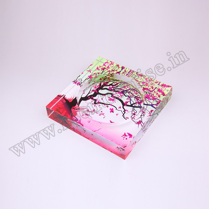 Crystal Ashtray - 100*100 Mm | Square Shape, Made Of High-quality Crystal, Pack Of 36 Pcs For Optimal Use And Elegant Display