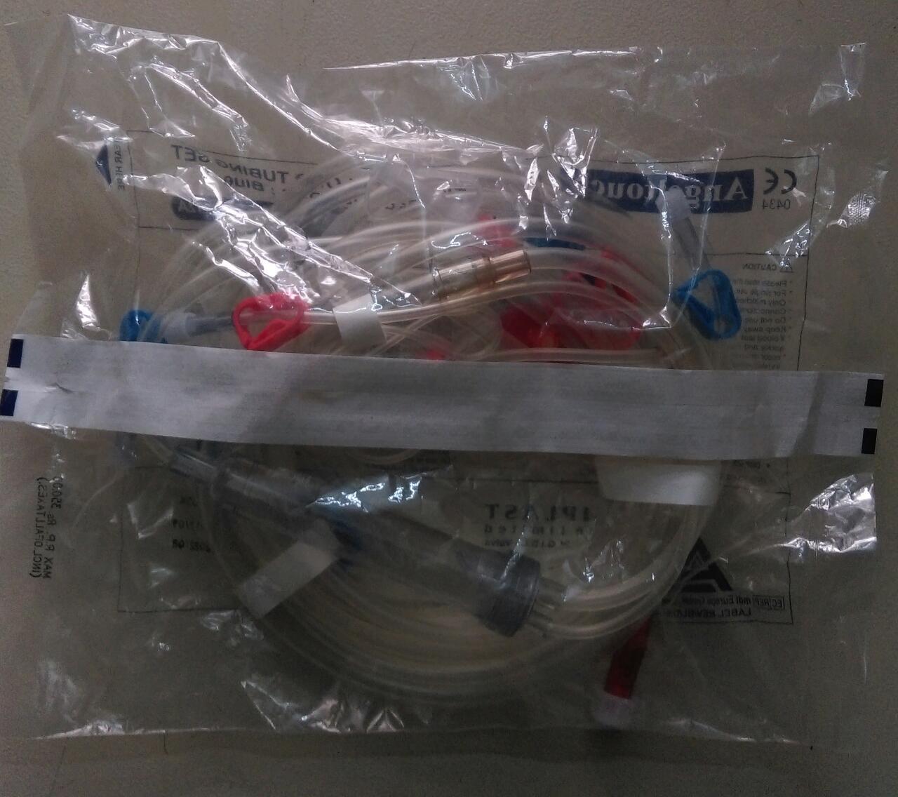 Blood Tubing Set - Color: Transparent