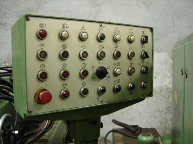 Junker Asaj Flute Grindering Machine For Sale