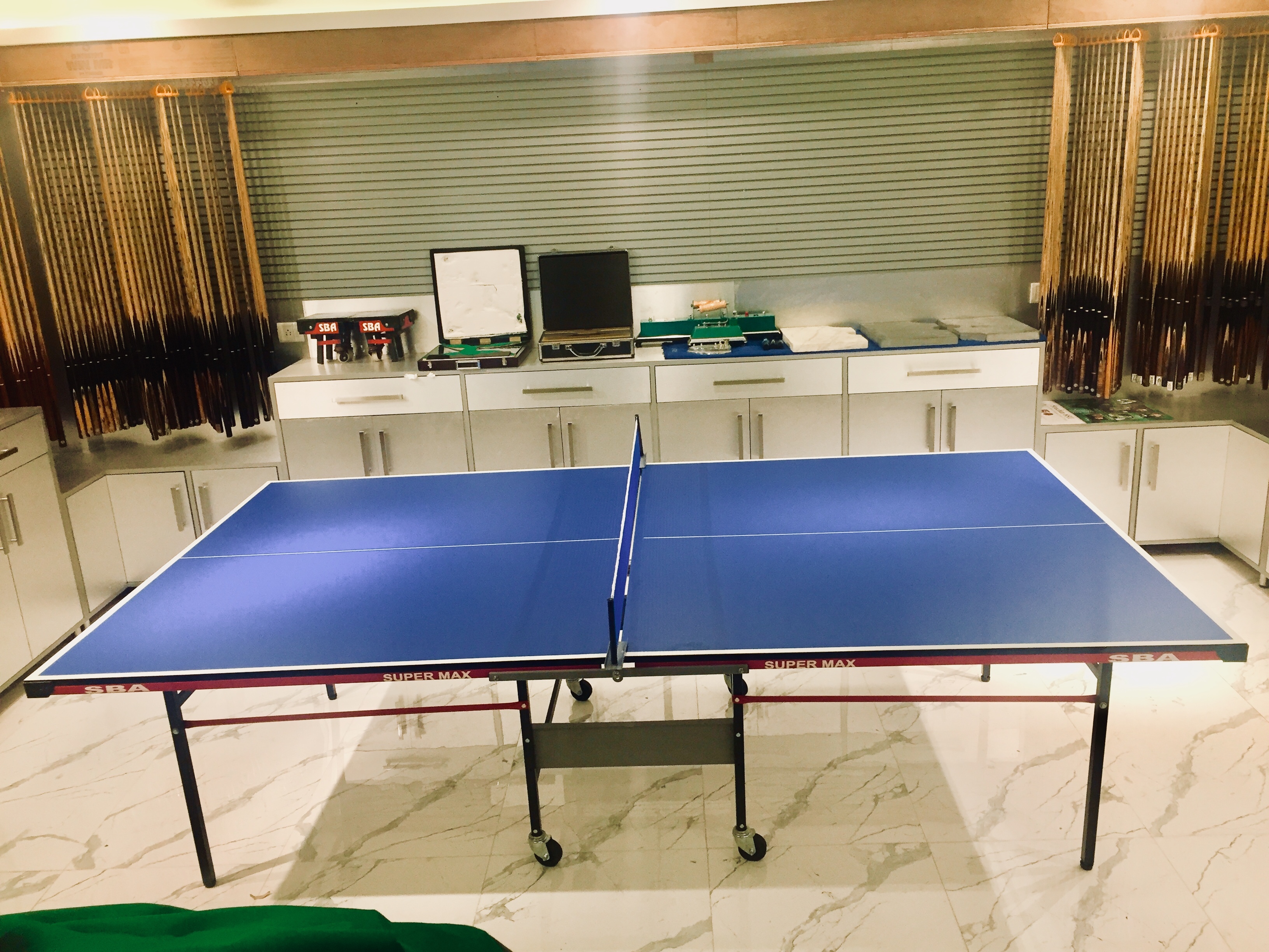 Table Tennis Table Club - Particle Board With Steel Frame, 9' X 5' Dimensions | Racing Blue Color, Adjustable Legs, Includes Net Set And 4 Rackets