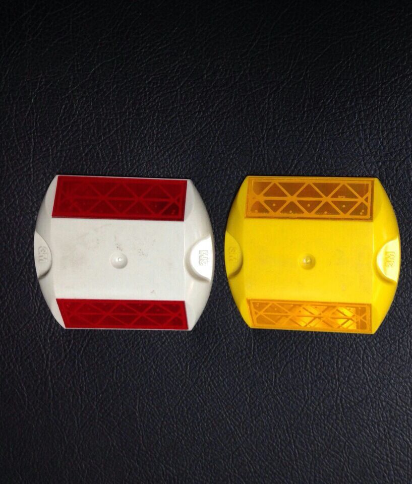 Plastic Road Studs