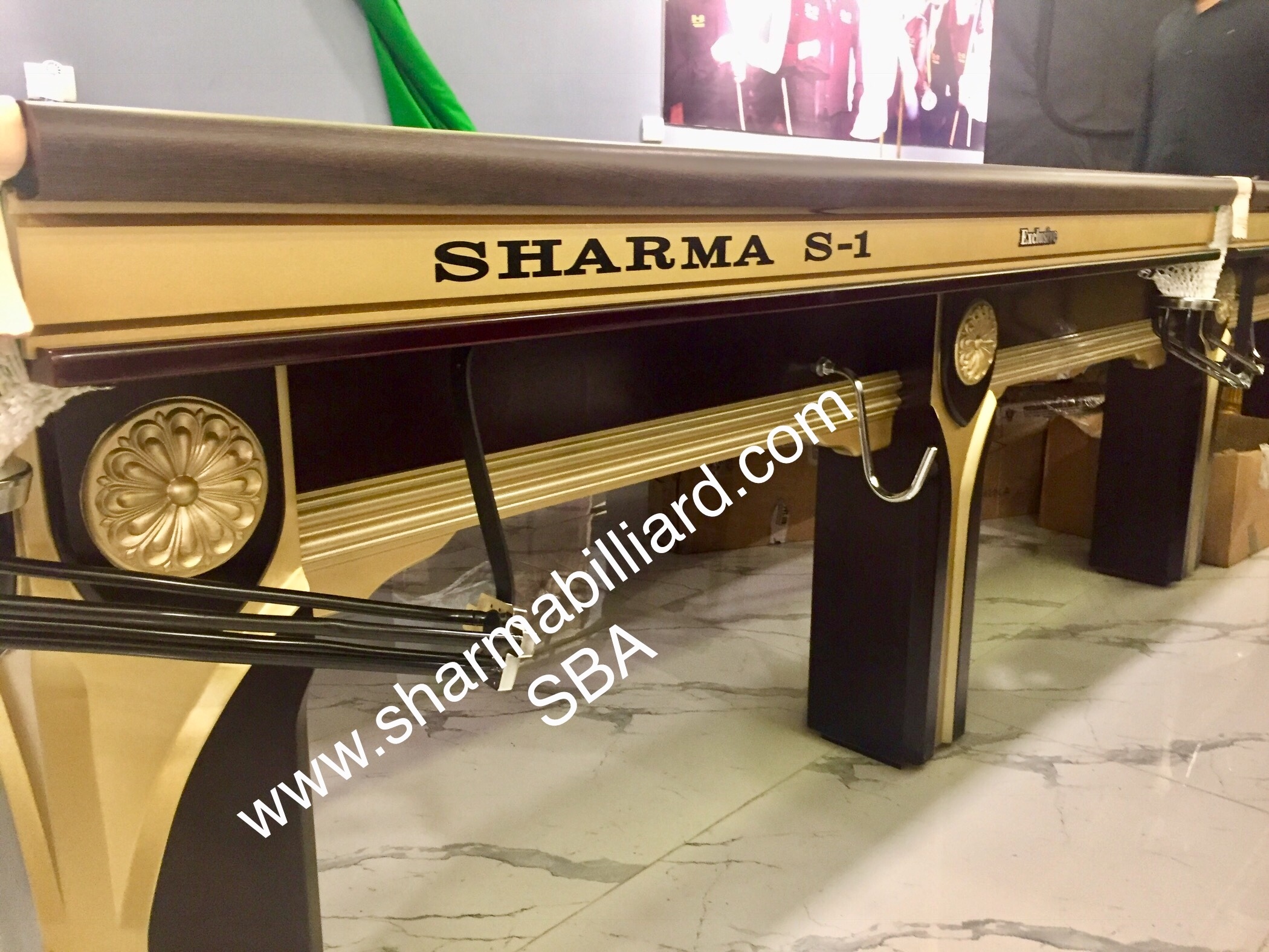 Designer Exclusive Snooker Table