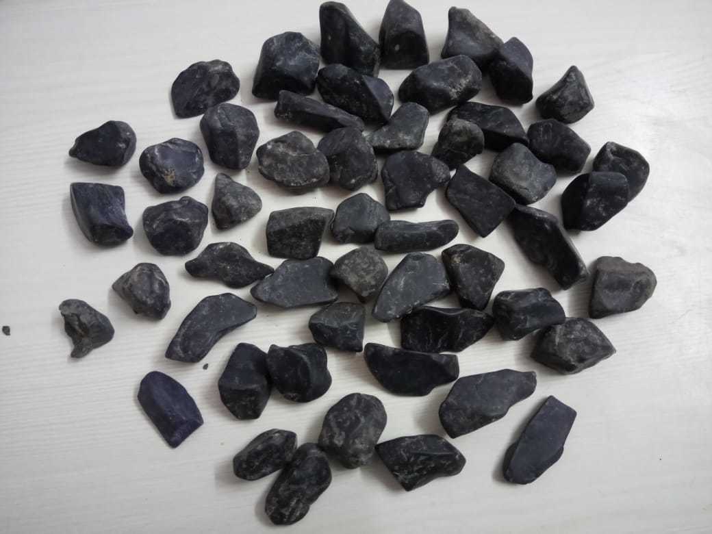 Gravels And Pebbles Stone Green Pebbles Semi Polished Tumbled Stone Chips Density: - Gram Per Cubic Meter (G/m3)