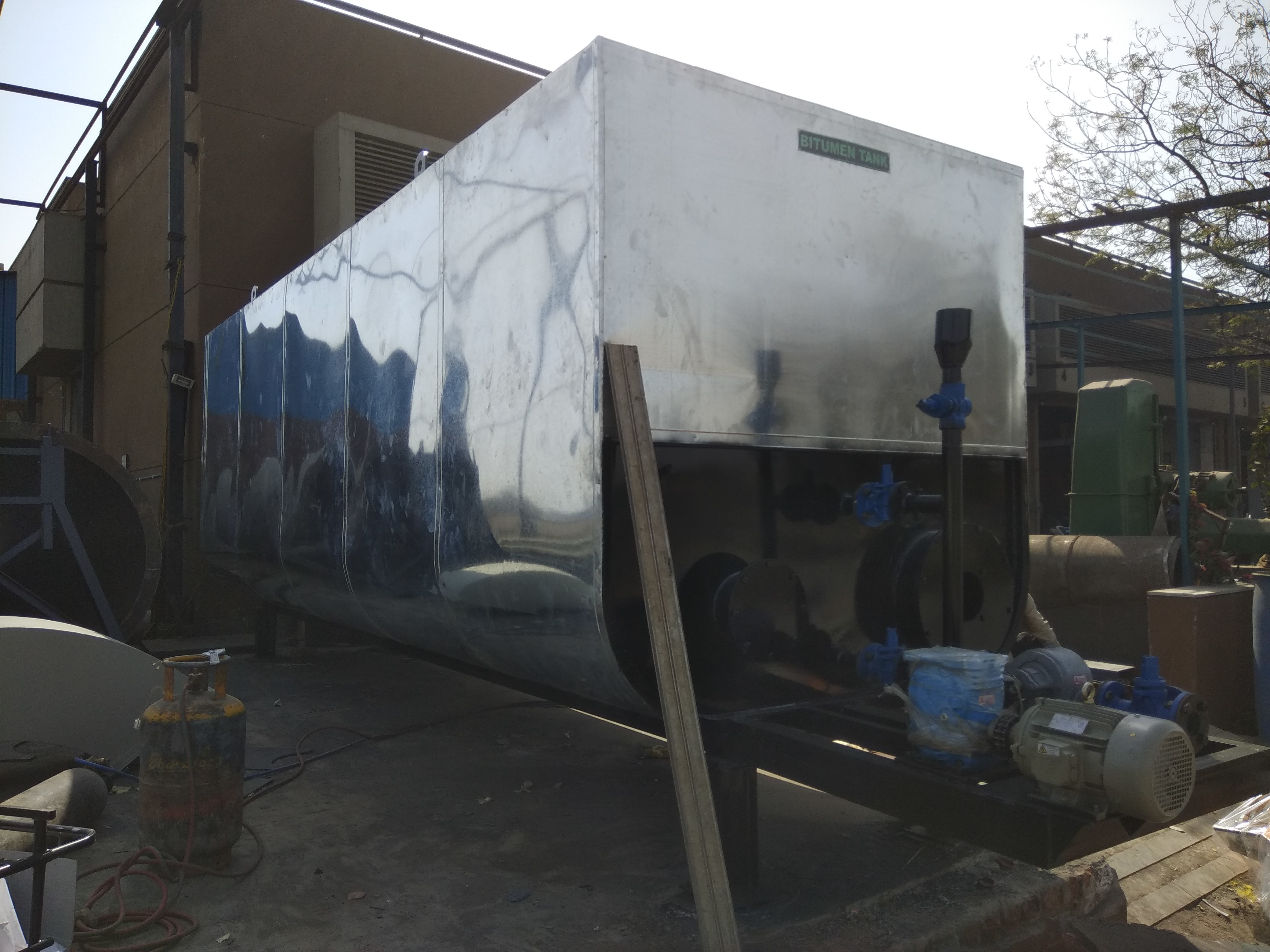 Asphalt Tank (Bitumen Tank)