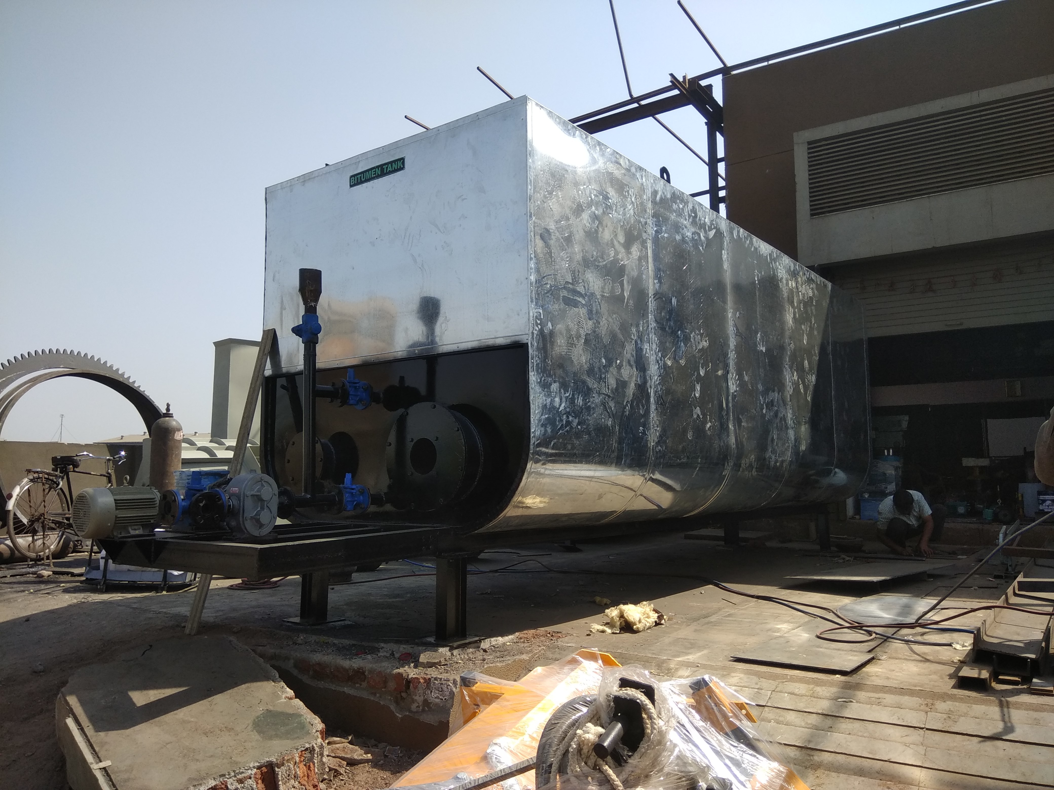 Asphalt Tank (Bitumen Tank)