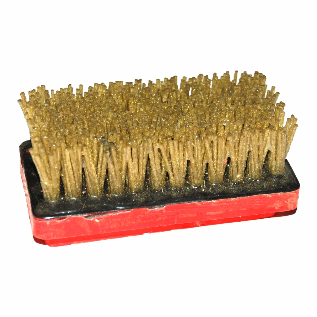 Fickert Dust Cleaning Wire Brush - Wire Bristles Material | Dry Type, Effective Dust Removal