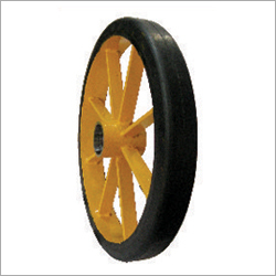 सॉलिड टायर्स