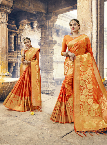 इमेज के अनुसार सिल्क साड़ी