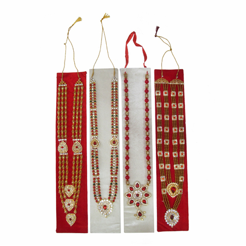 भगवान पूजा माला