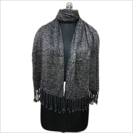 डेनिम जींस स्टोल लगती है