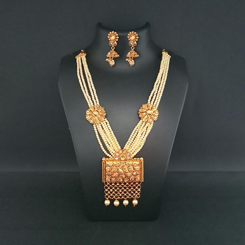 Imitation Pearl Copper Necklace Set