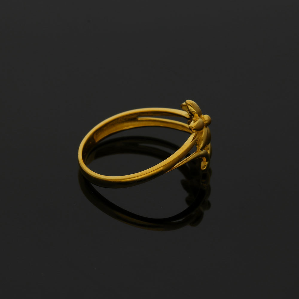 Golden Ladies Gold Ring