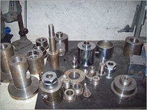 एक्सट्रूज़न क्रॉसहेड स्पेयर पार्ट्स