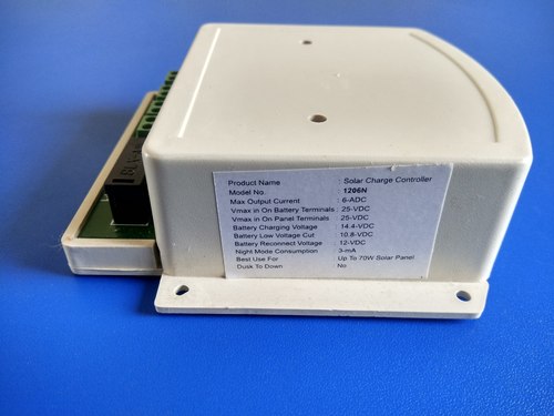 सौर चार्ज कंट्रोलर
