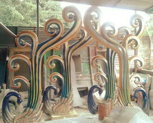 बहुरंगा मयूर स्तंभ